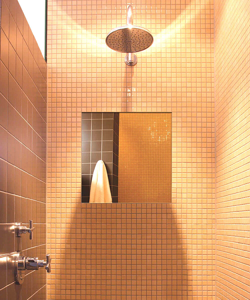 The Fog-Free Shower Mirror: The Simple Bathroom Upgrade That Will Transform Your Morning Routine