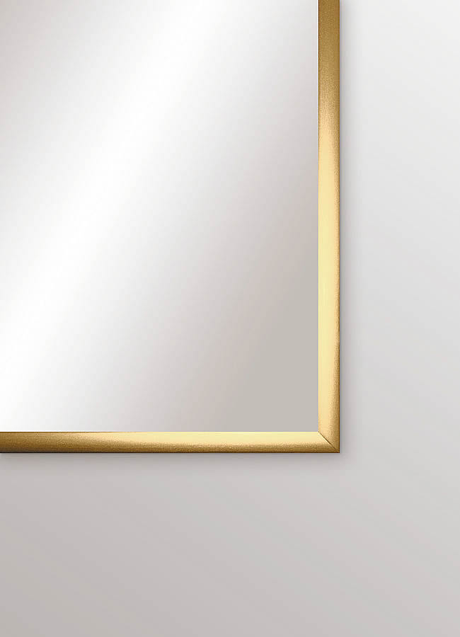 Close-up of Decoro Medicine Cabinet frame