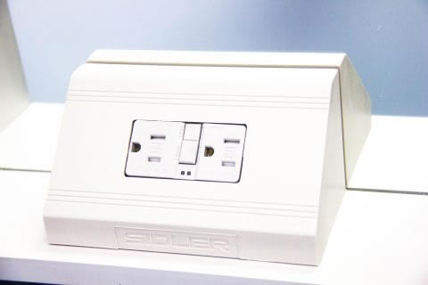 Double Duplex Tamper-Proof Electrical Outlet in Electrified Modello Medicine Cabinets