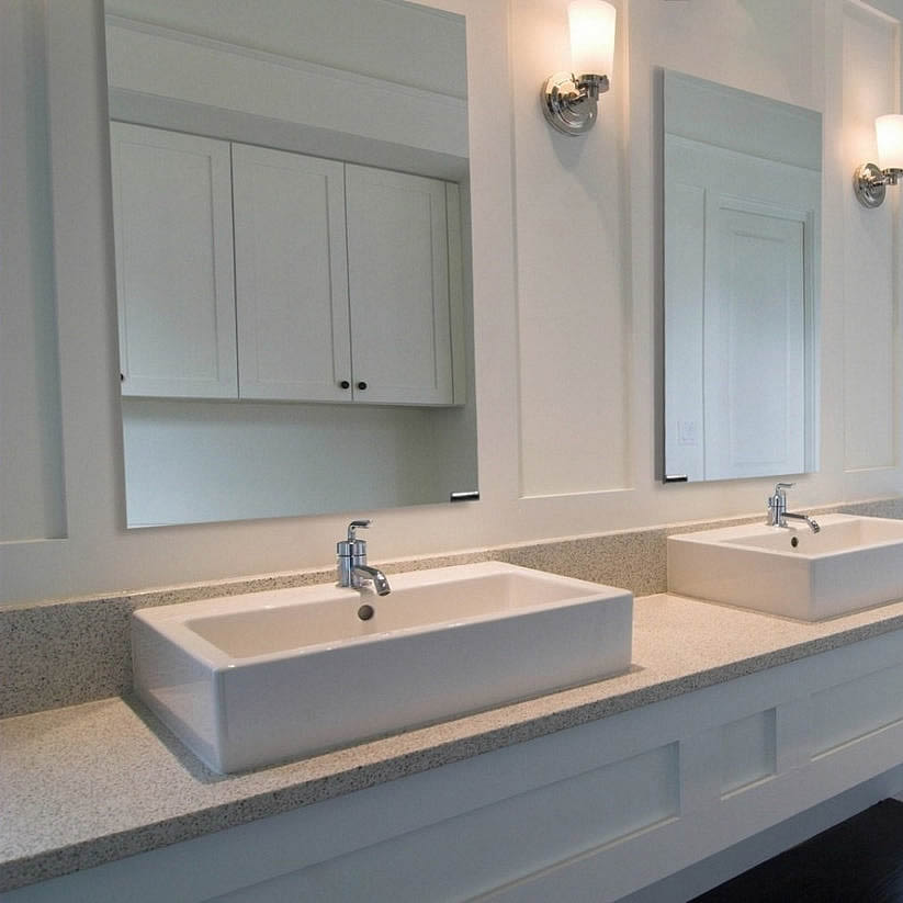Modello Cabinets without Vertical Lighting